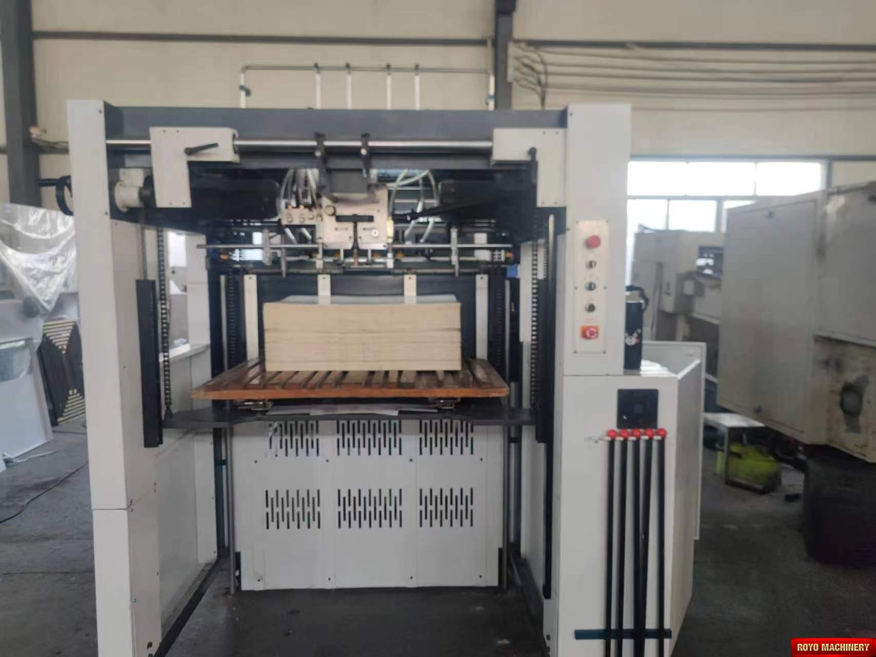 Royo Machinery RDC-1060C