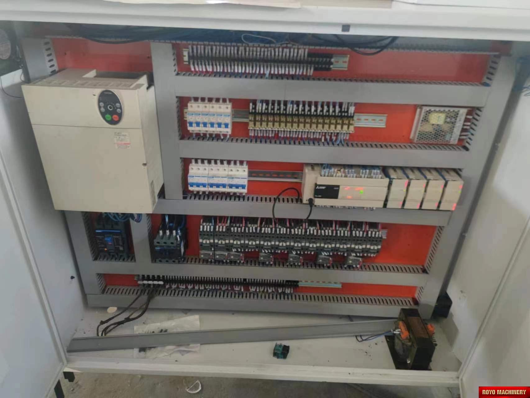 Royo Machinery RDC-1060C