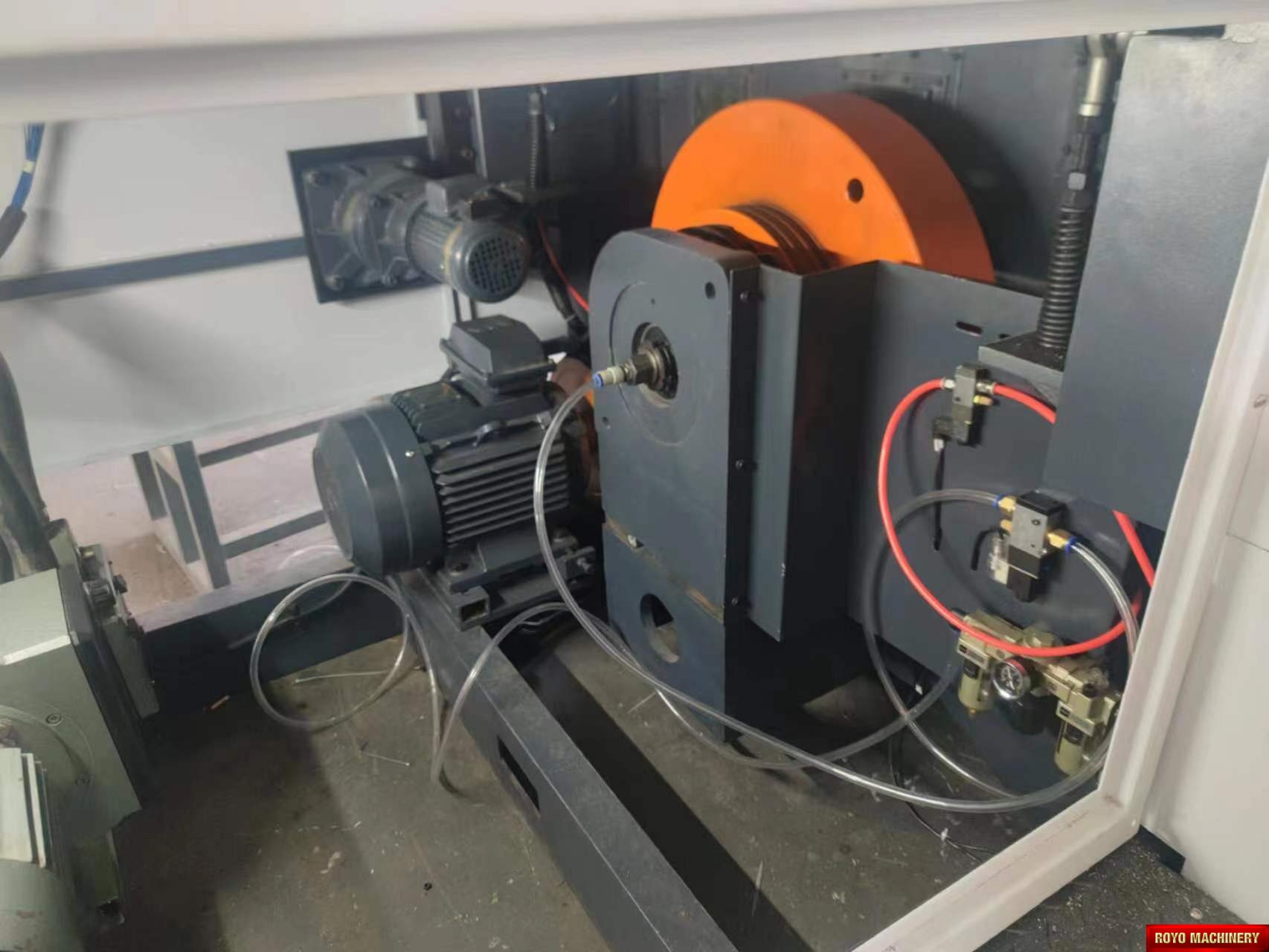 Royo Machinery RDC-1060C