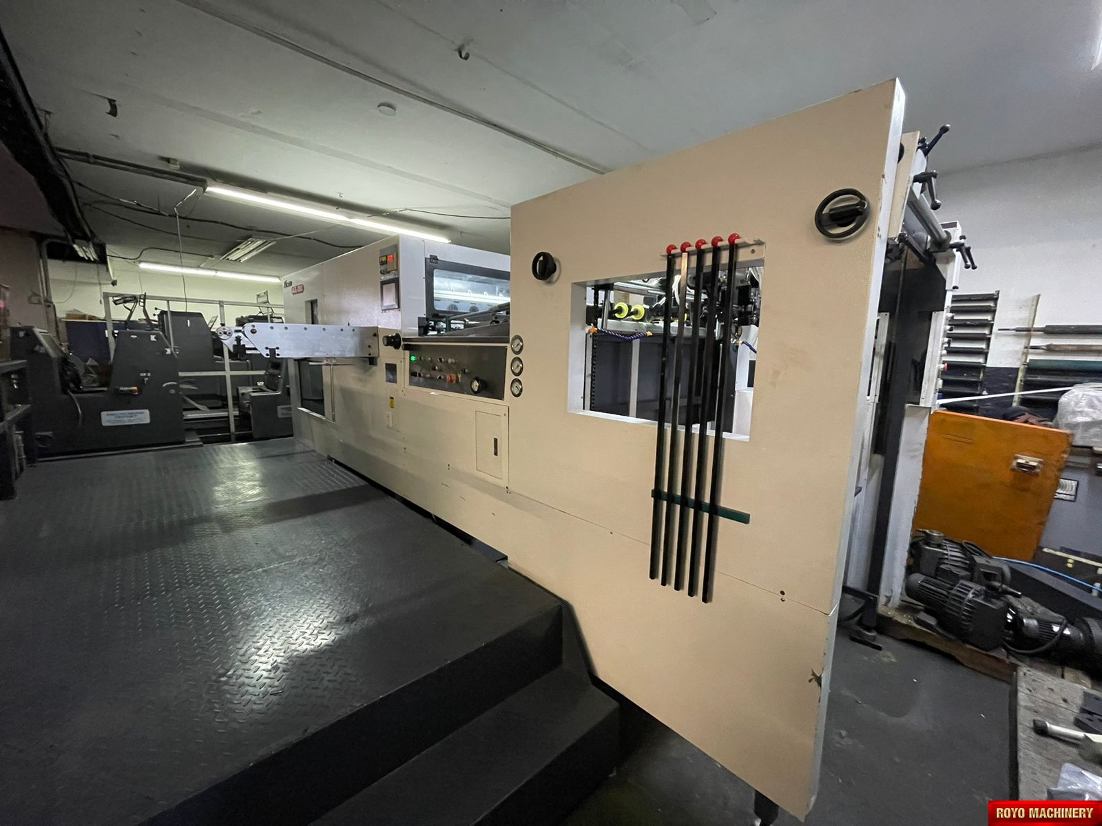 Royo Machinery RDC-1060C